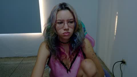 Wanda online show from March 29, 12:18 pm