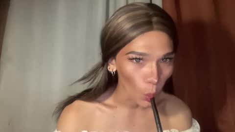 LIZA online show from April 4, 5:09 pm