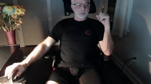 Snapshot of wasted_daze_ chatting on March 6, 1:27 am wasted_daze_ online show from March 6, 1:27 am