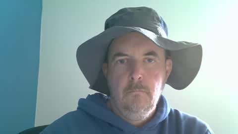 Davey online show from March 10, 11:01 am