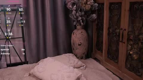 Lily online show from May 20, 4:57 pm