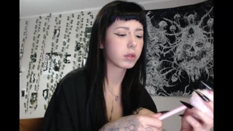 Mina online show from April 19, 6:10 pm