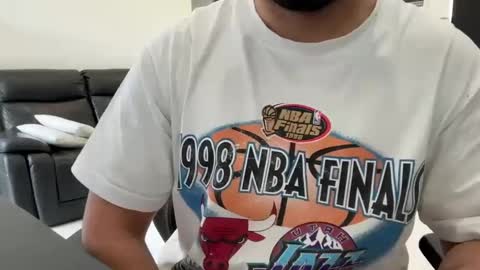 Weapon X online show from December 19, 1:39 am