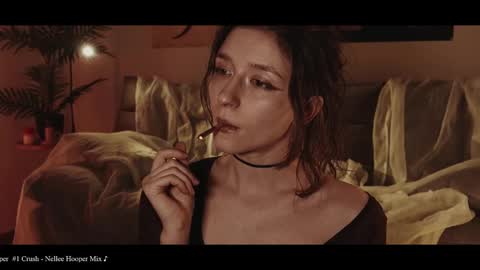 Coraline online show from December 23, 6:37 pm