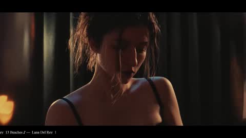 Coraline online show from November 9, 6:10 pm