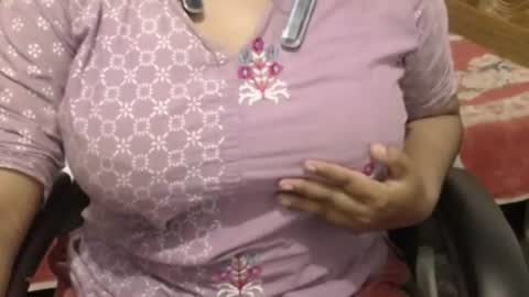 mina online show from July 2, 6:57 pm