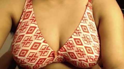 mina online show from March 9, 9:03 am