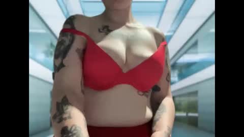 wedifferent_ online show from September 27, 8:23 am