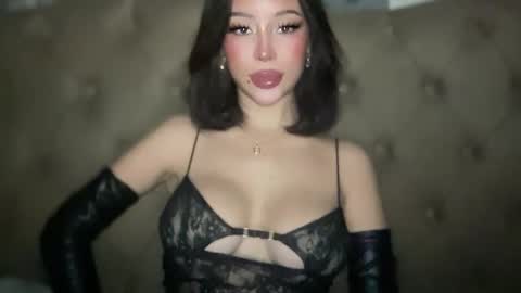 Marie Pelie online show from October 28, 2:34 am