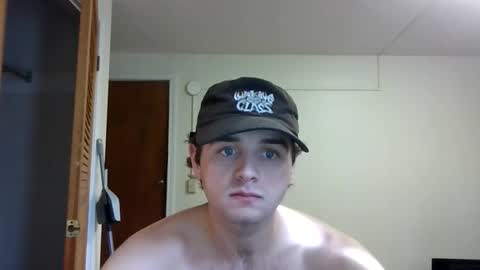 weenskir online show from May 22, 10:16 pm