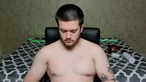 well_boy_ online show from April 15, 6:11 pm