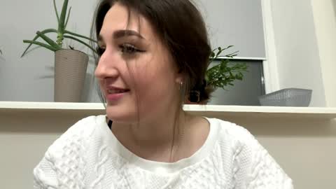 Anna online show from March 30, 4:40 pm