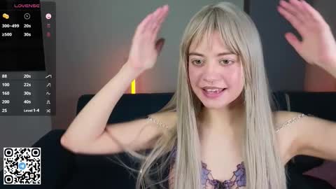 Wendy online show from September 19, 3:27 pm