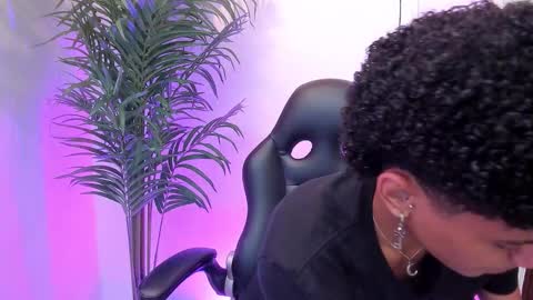 WES online show from January 16, 4:38 pm