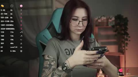 little girl who is always rightLisa online show from September 11, 2:24 am