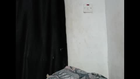 Snapshot of wetdrippussy7 chatting on September 28, 8:07 pm wetdrippussy7 online show from September 28, 8:07 pm