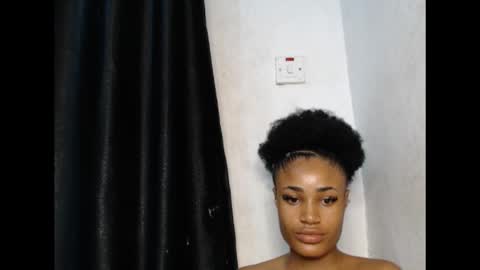 Snapshot of wetdrippussy7 chatting on October 12, 7:16 pm wetdrippussy7 online show from October 12, 7:16 pm