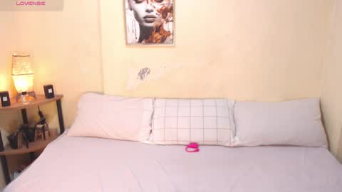 sam sugar online show from September 18, 7:12 am