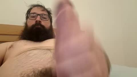 wheely19871606 online show from March 12, 10:46 pm