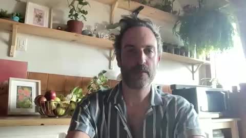 WhiskyLove online show from May 19, 8:05 pm