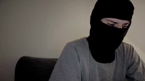 whispero_o online show from January 19, 4:22 am