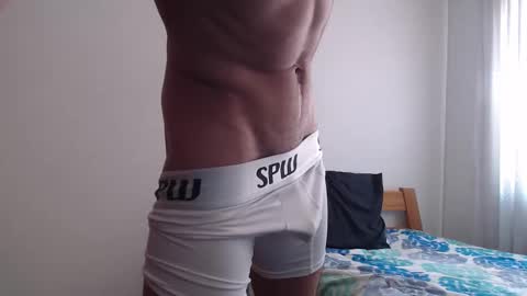 Snapshot of whiteboymask chatting on September 30, 7:13 pm Whiteboymask online show from September 30, 7:13 pm
