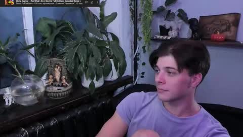 Snapshot of whiteegrimm chatting on October 12, 7:49 pm Gus online show from October 12, 7:49 pm