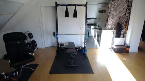 whiterabbit_86 online show from December 16, 9:46 am