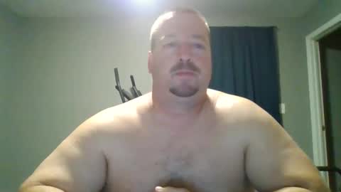 Snapshot of whitewolf850212 chatting on December 2, 10:35 am white wolf jeremy online show from December 2, 10:35 am
