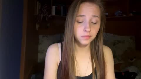 Vicky online show from April 4, 10:06 pm