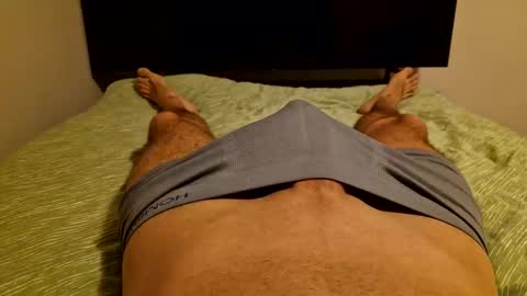 whoknowssomeone online show from November 26, 9:11 pm