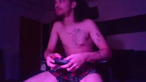 whosten0 online show from October 25, 3:51 am