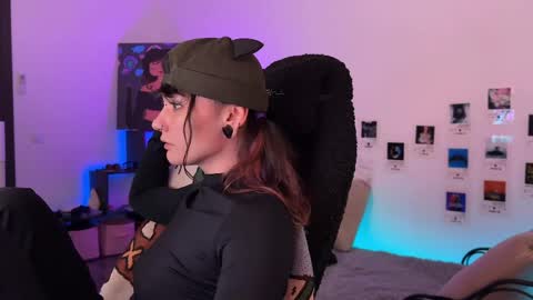 iggy iggz online show from May 24, 3:36 am