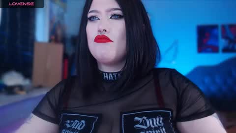 Laura  online show from January 25, 12:47 pm