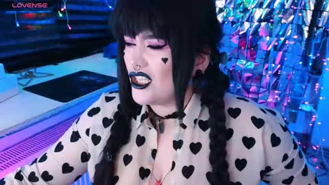 Laura  online show from February 23, 10:31 pm