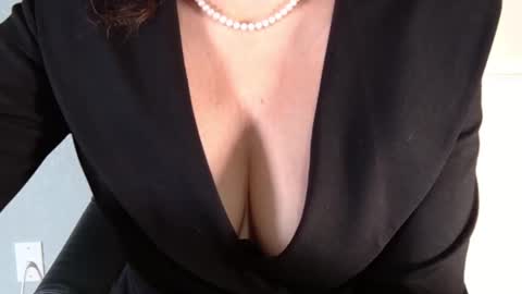 Leena  online show from March 7, 10:54 pm