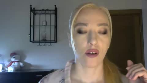 Alina online show from March 8, 8:22 am