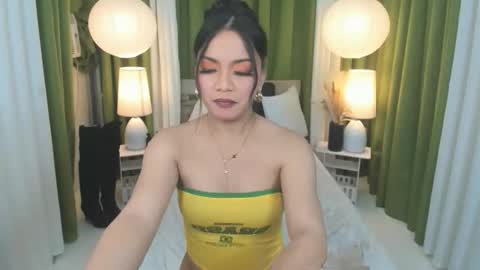 Snapshot of wildanicex chatting on September 26, 2:36 pm wildanicex online show from September 26, 2:36 pm