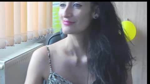 Bea online show from November 15, 9:55 am