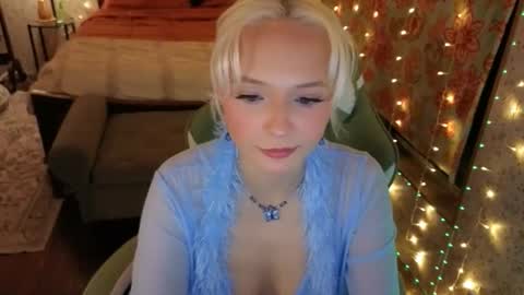 Daisy online show from April 9, 9:26 am