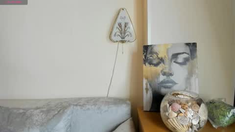 Mila 3 online show from December 17, 5:14 am