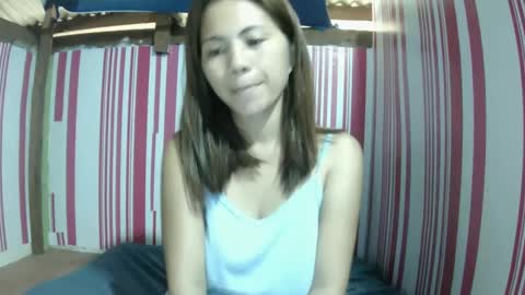 wildpoohkhaye online show from February 25, 11:37 pm