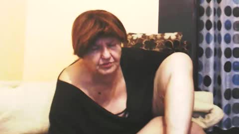 WildRedCat online show from October 14, 10:18 am