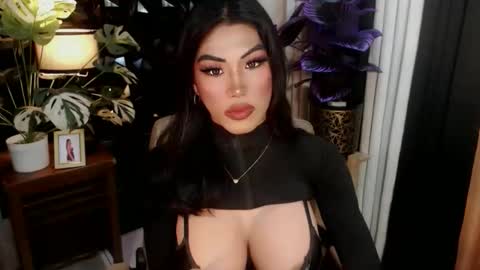 ROXIE online show from November 10, 6:32 pm