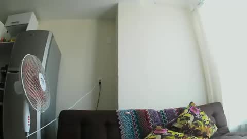 Wild Strawberry online show from March 2, 10:38 pm