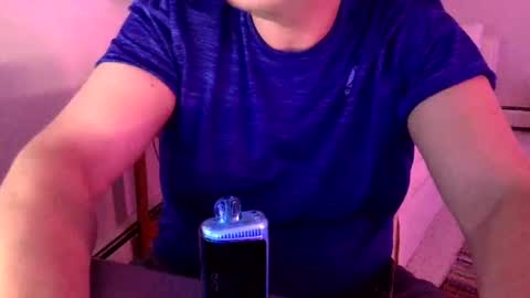 will338454 online show from March 6, 4:08 am