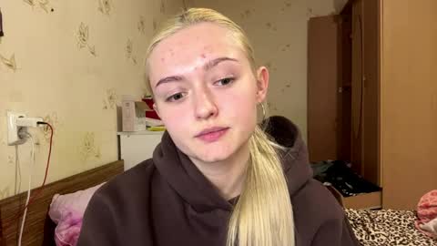 Sophia online show from April 10, 3:17 pm