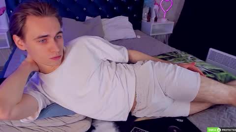 William online show from October 4, 3:04 am