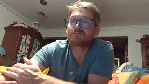 William online show from October 24, 6:03 am