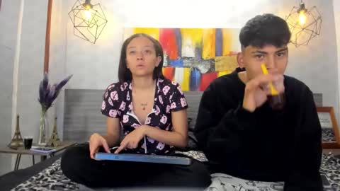 Snapshot of willow_pearl chatting on October 12, 11:47 am willow pearl online show from October 12, 11:47 am
